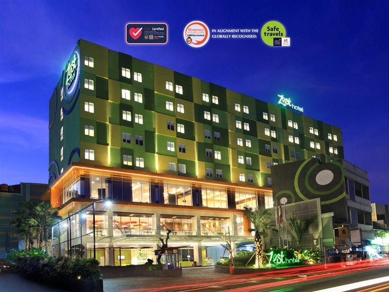 Hotel Zest Sukajadi 3*