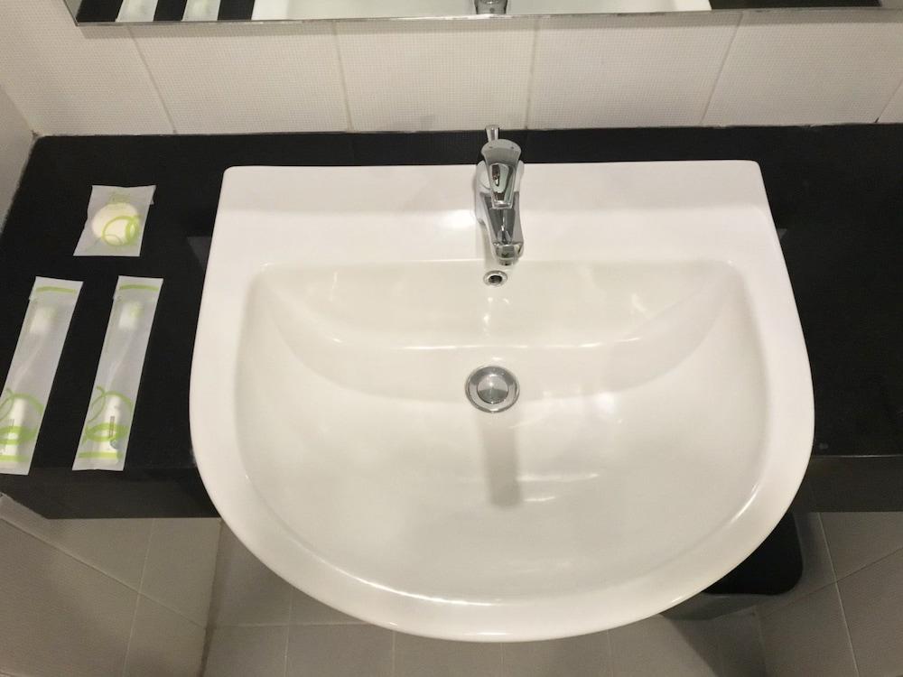 Hotel Zest Sukajadi