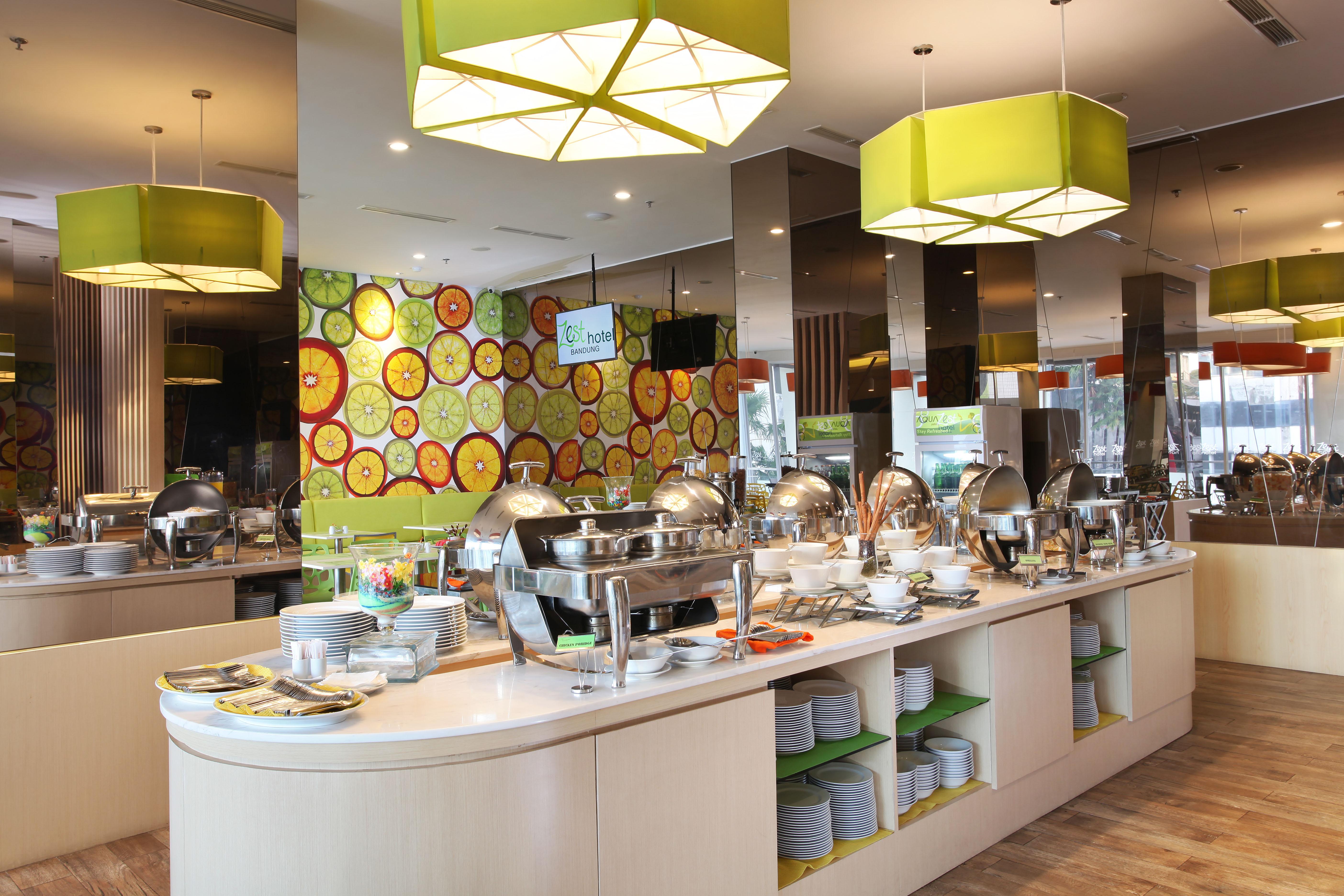 Hotel Zest Sukajadi 3*