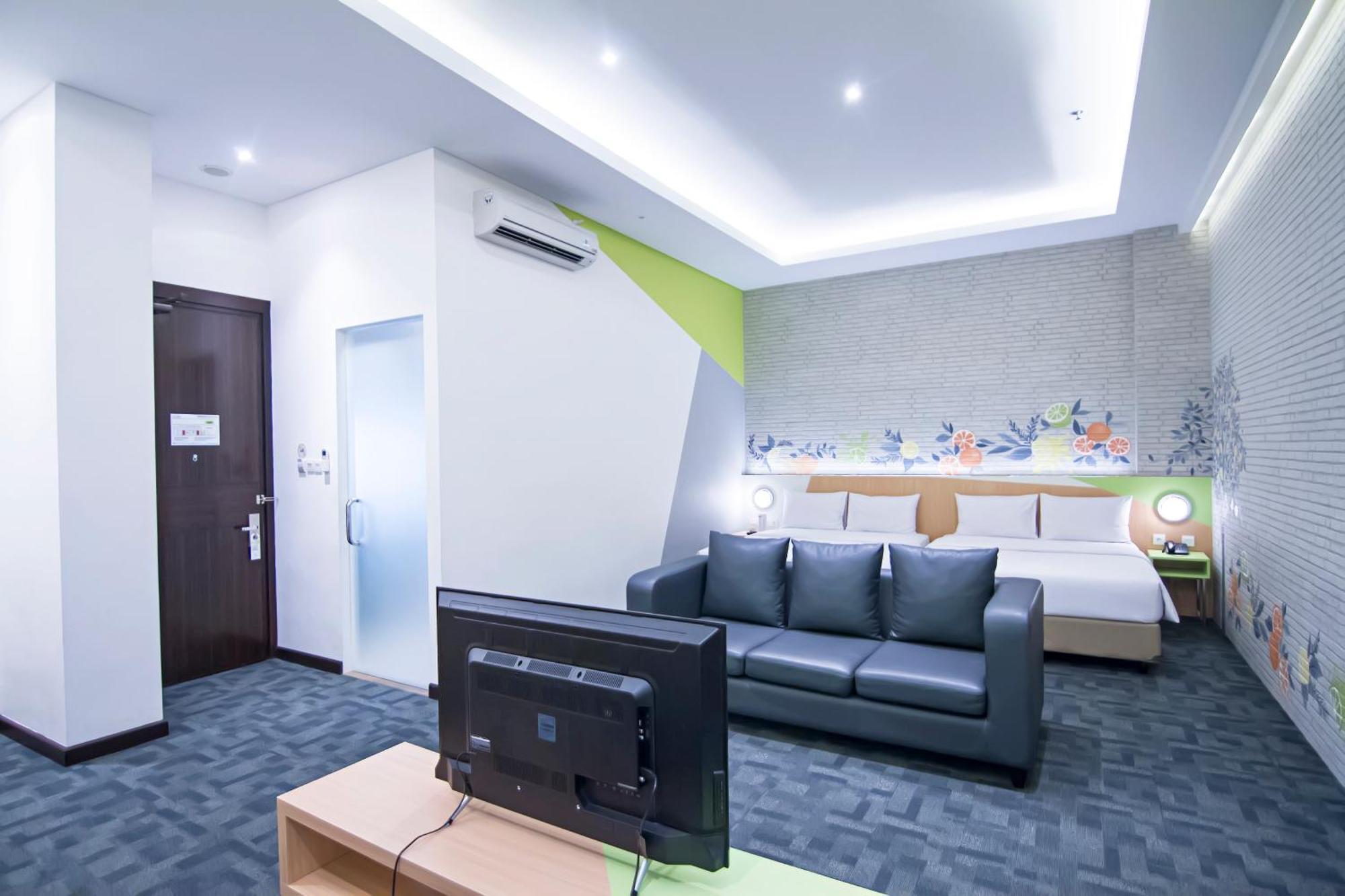 Zest Sukajadi Bandung