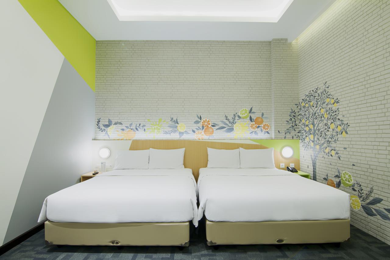 Zest Sukajadi Hotel